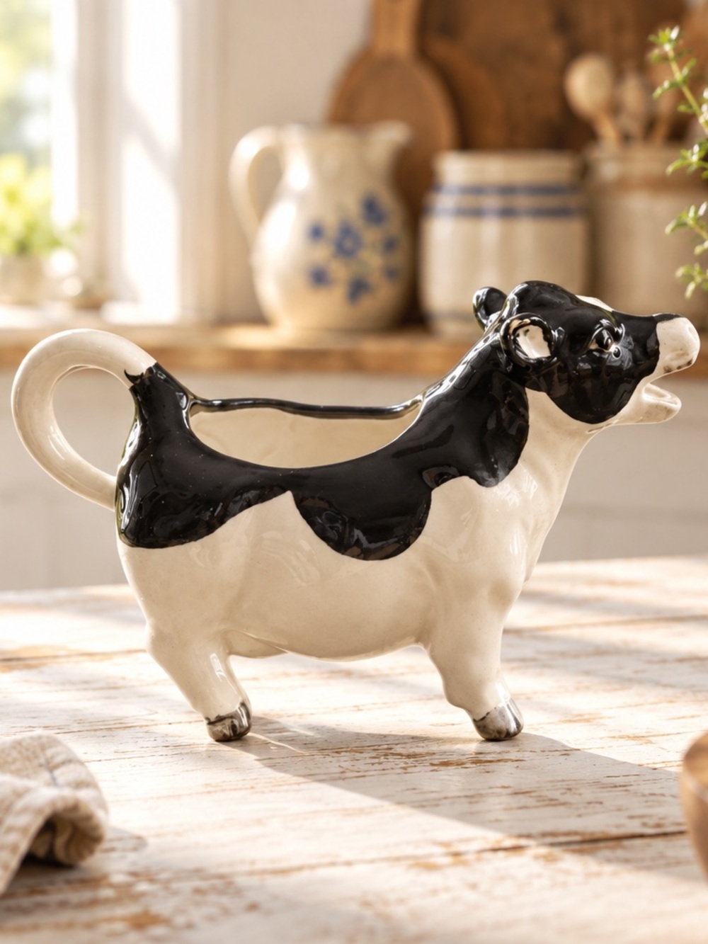 Vintage OTAGIRL 1893 Japan Ceramic Cow Creamer